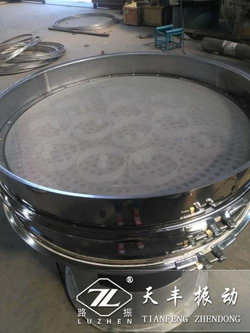 振動篩篩網(wǎng)總是震裂該如何解決？